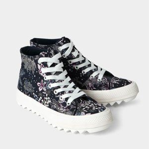 Joe Browns Forever Friday Platform Pumps